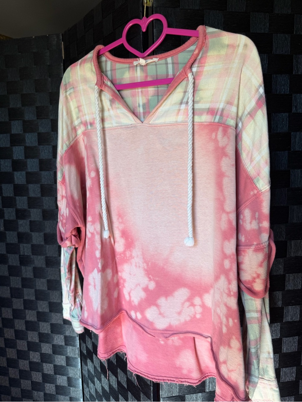 Oli & Hali Pink Tie-Dye Plaid Hoodie